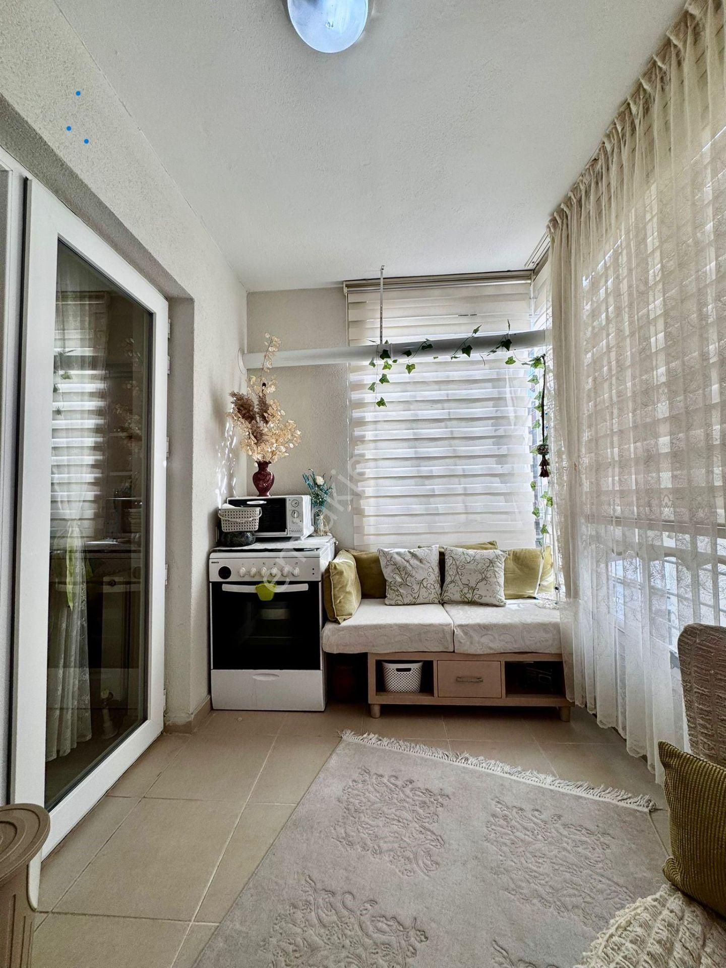 Nasip'ten Kaçırılmayacak Çift Banyolu Teras Balkonlu 3+1 - Görsel 14