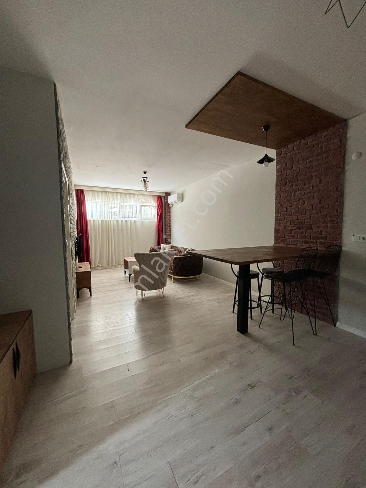 Görüklede Abonelikleri Açık Full Eşyalı 1+1 Geniş Kiralık Daire - Görsel 4