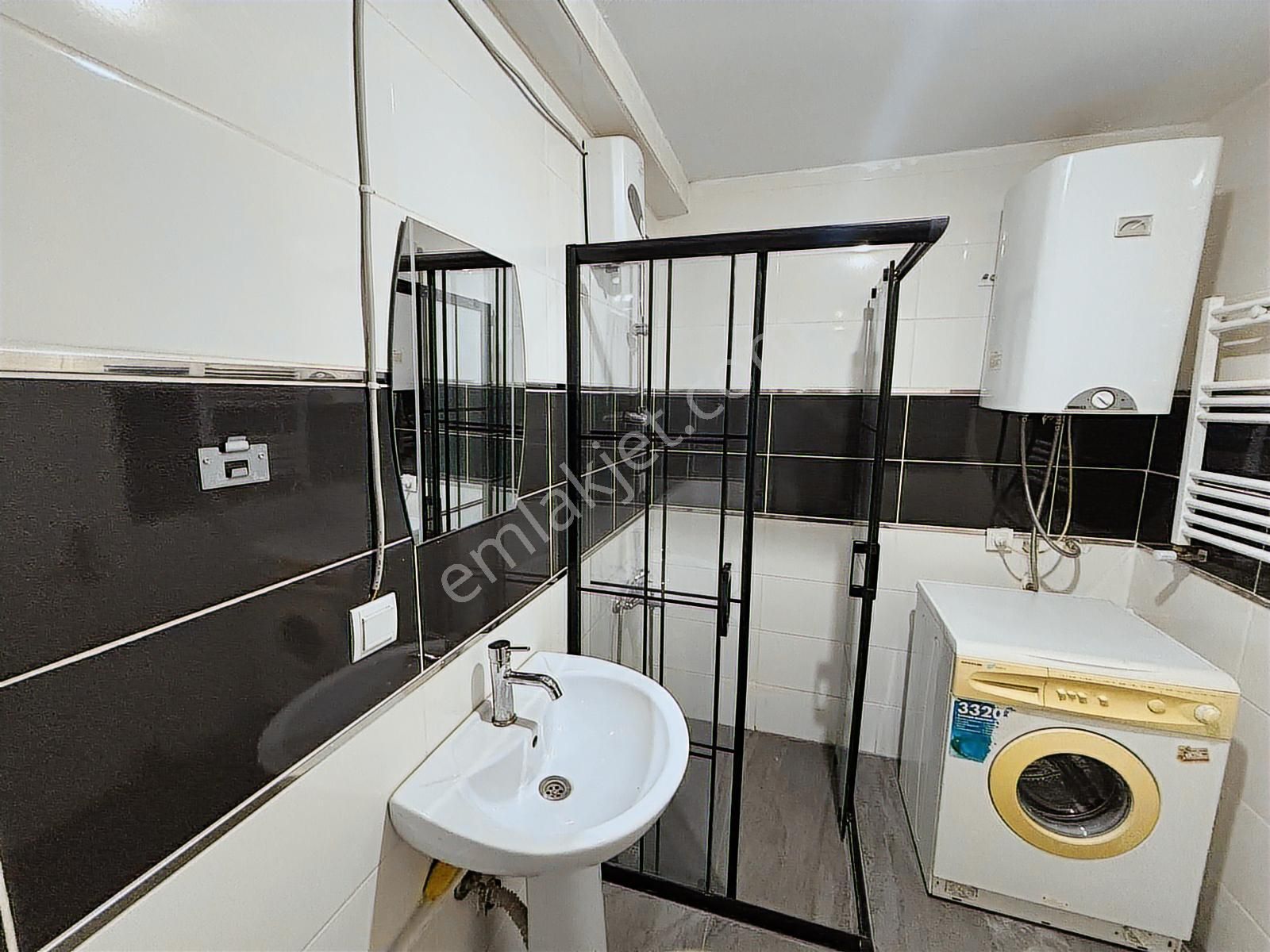 Görüklede Abonelikleri Açık Full Eşyalı 1+1 Geniş Kiralık Daire - Görsel 7