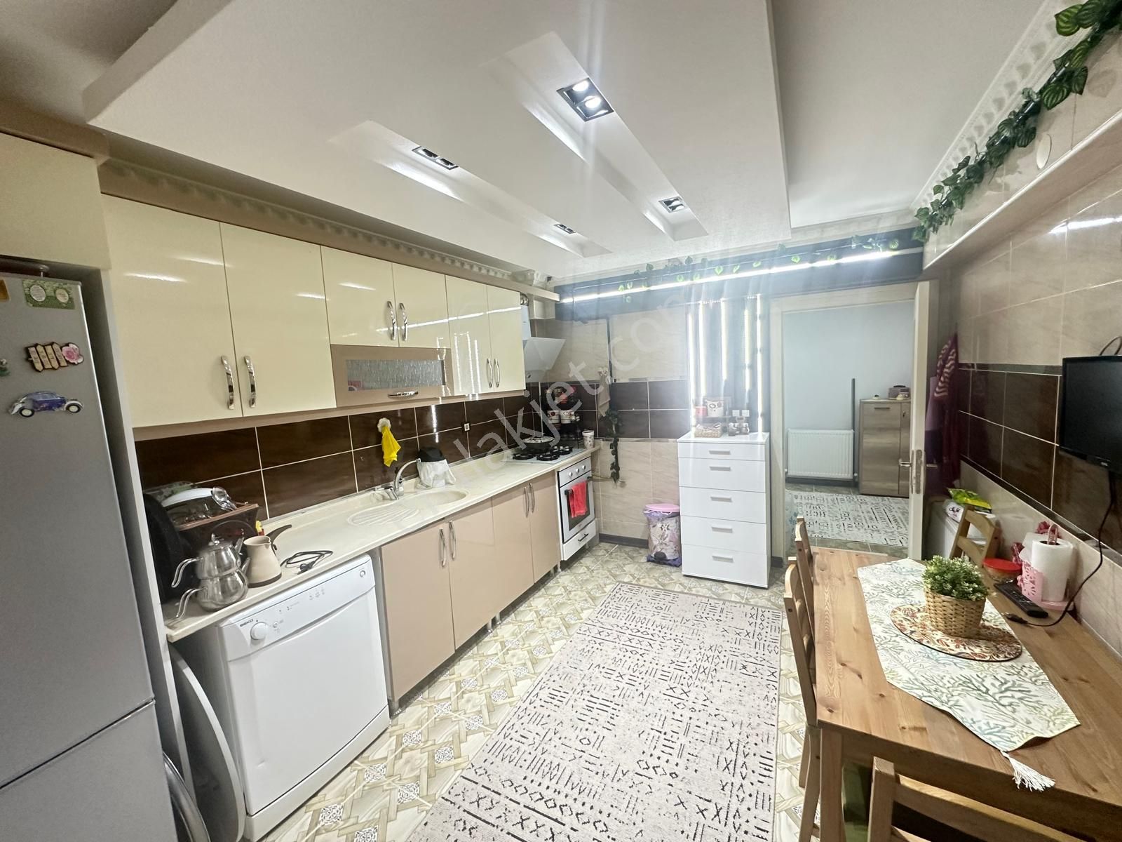 Altındağ - Beşikkaya Mahallesi Full+full Yapılı 3+1 Satılık Daire !!!