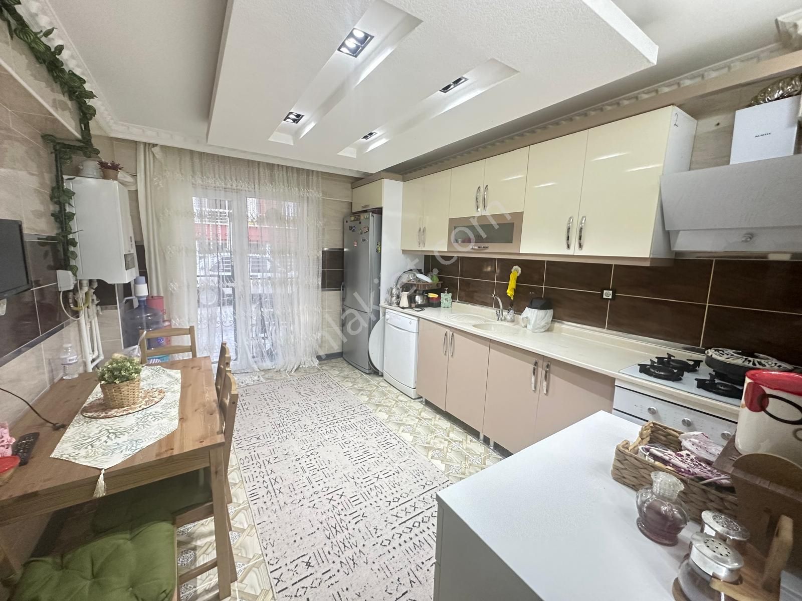 Altındağ - Beşikkaya Mahallesi Full+full Yapılı 3+1 Satılık Daire !!! - Görsel 3