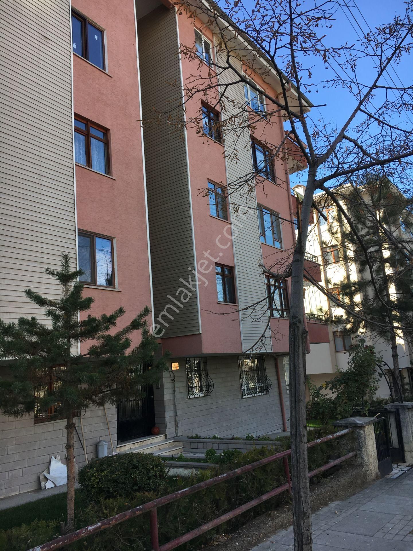 Sahibinden Kahire Cad Üzeri Katta 3+1 120 Mt Daire - Görsel 16