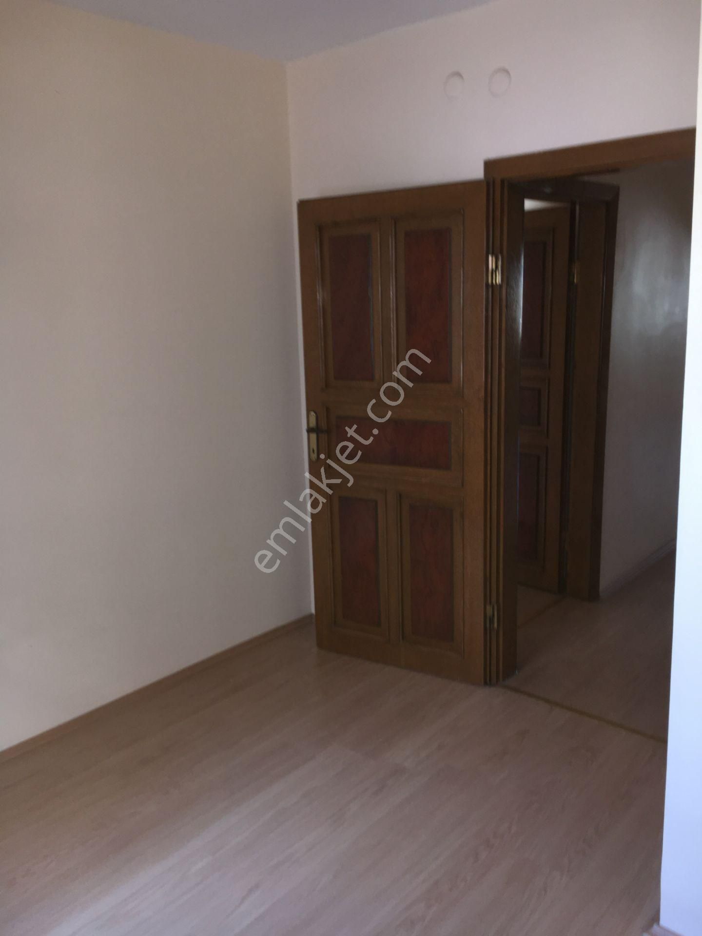 Sahibinden Kahire Cad Üzeri Katta 3+1 120 Mt Daire - Görsel 8