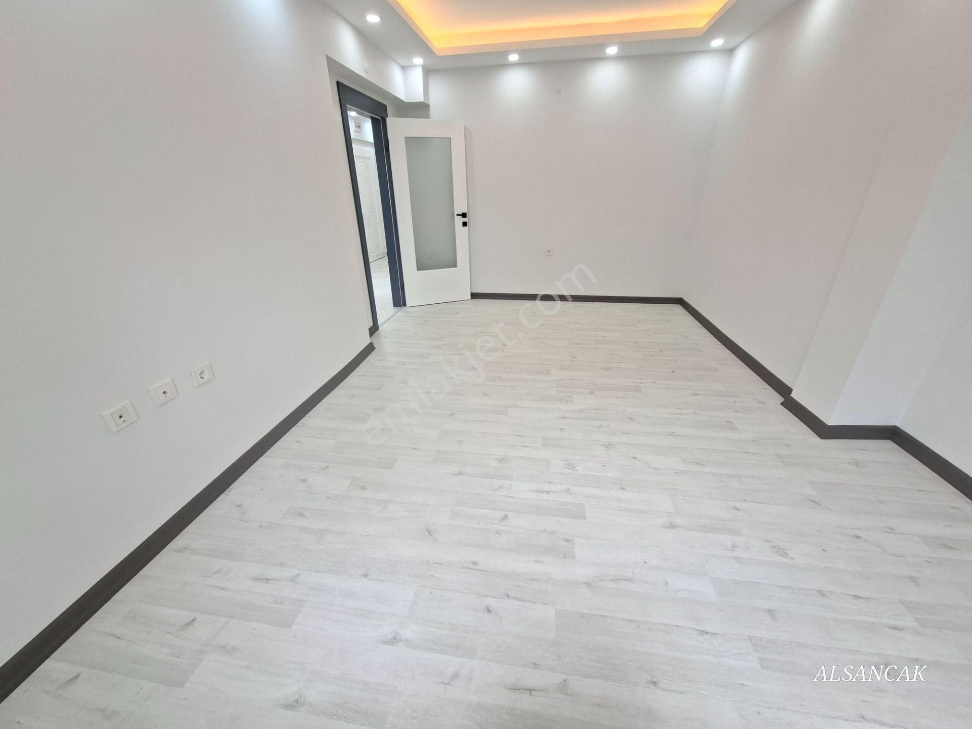 Etimesgut Piyade De 3+1 Ön Cephe Satılık Daire Krediye Uygun - Görsel 12