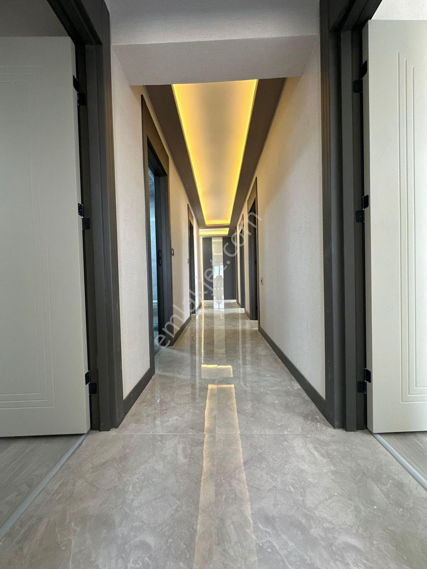 Pursaklar Mehmet Zengin Emlak'tan Protokol Yolu Yakını Çift Banyolu 4+1 14.kat Ultra Lüks Sitede - Görsel 31