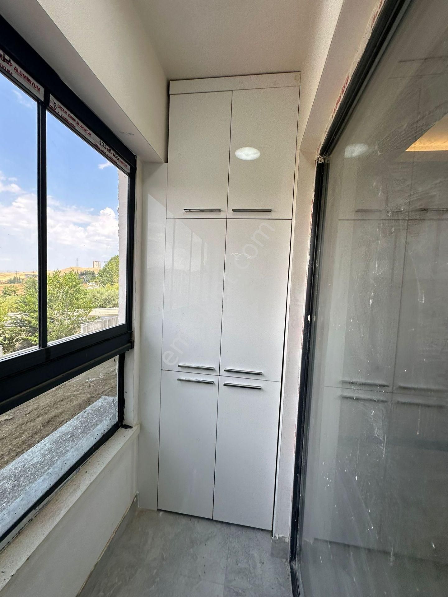 Pursaklar Mehmet Zengin Emlak'tan Protokol Yolu Yakını Çift Banyolu 4+1 14.kat Ultra Lüks Sitede - Görsel 28