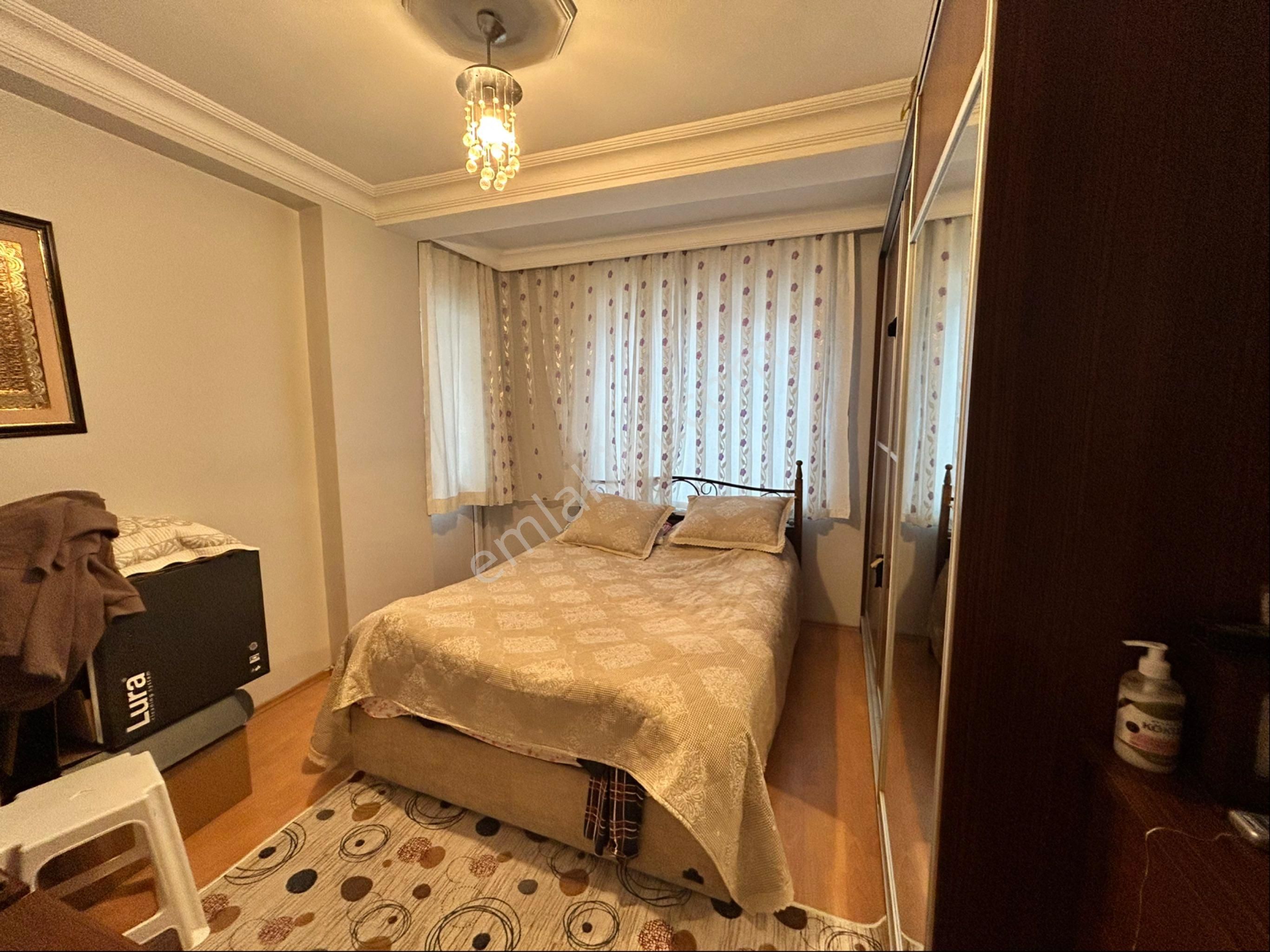 Bahçelievler’de Merkezi Konumda Geniş 4+2 Dubleks Daire - Görsel 20