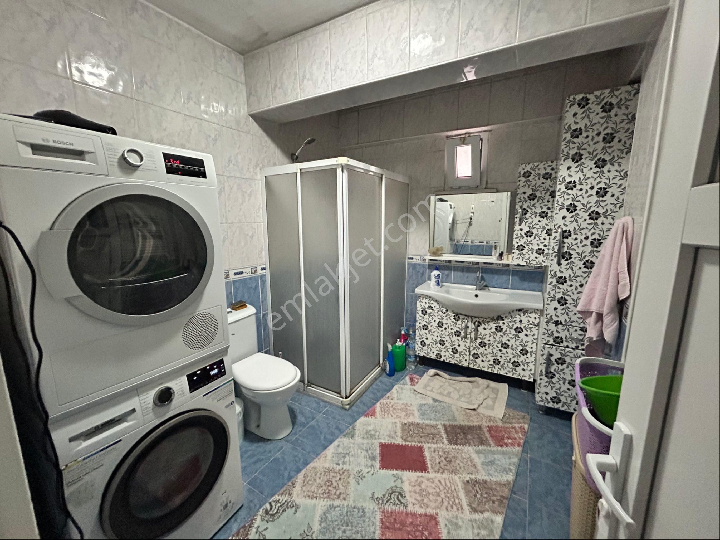 Bahçelievler’de Merkezi Konumda Geniş 4+2 Dubleks Daire - Görsel 16