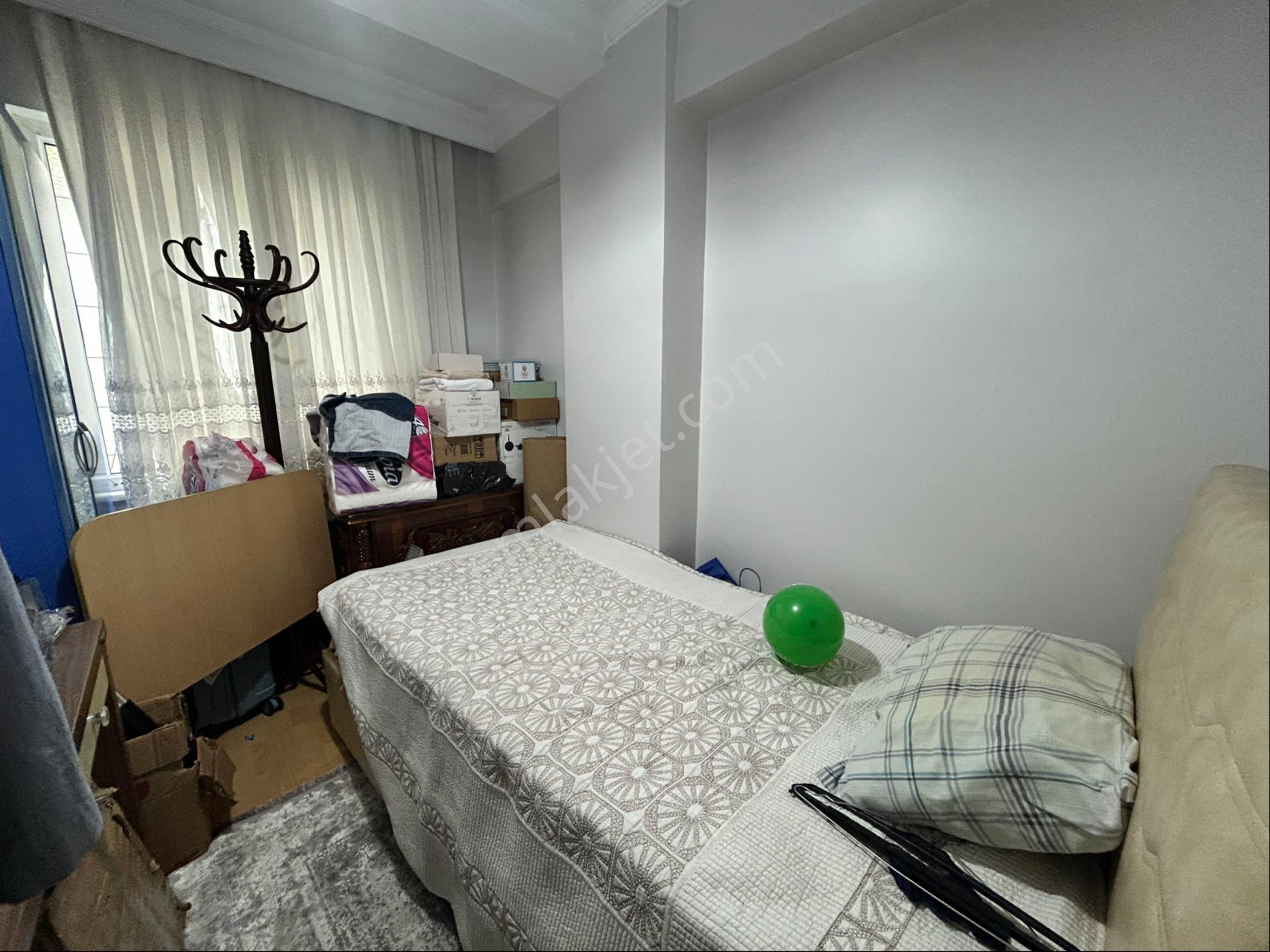 Bahçelievler’de Merkezi Konumda Geniş 4+2 Dubleks Daire - Görsel 21