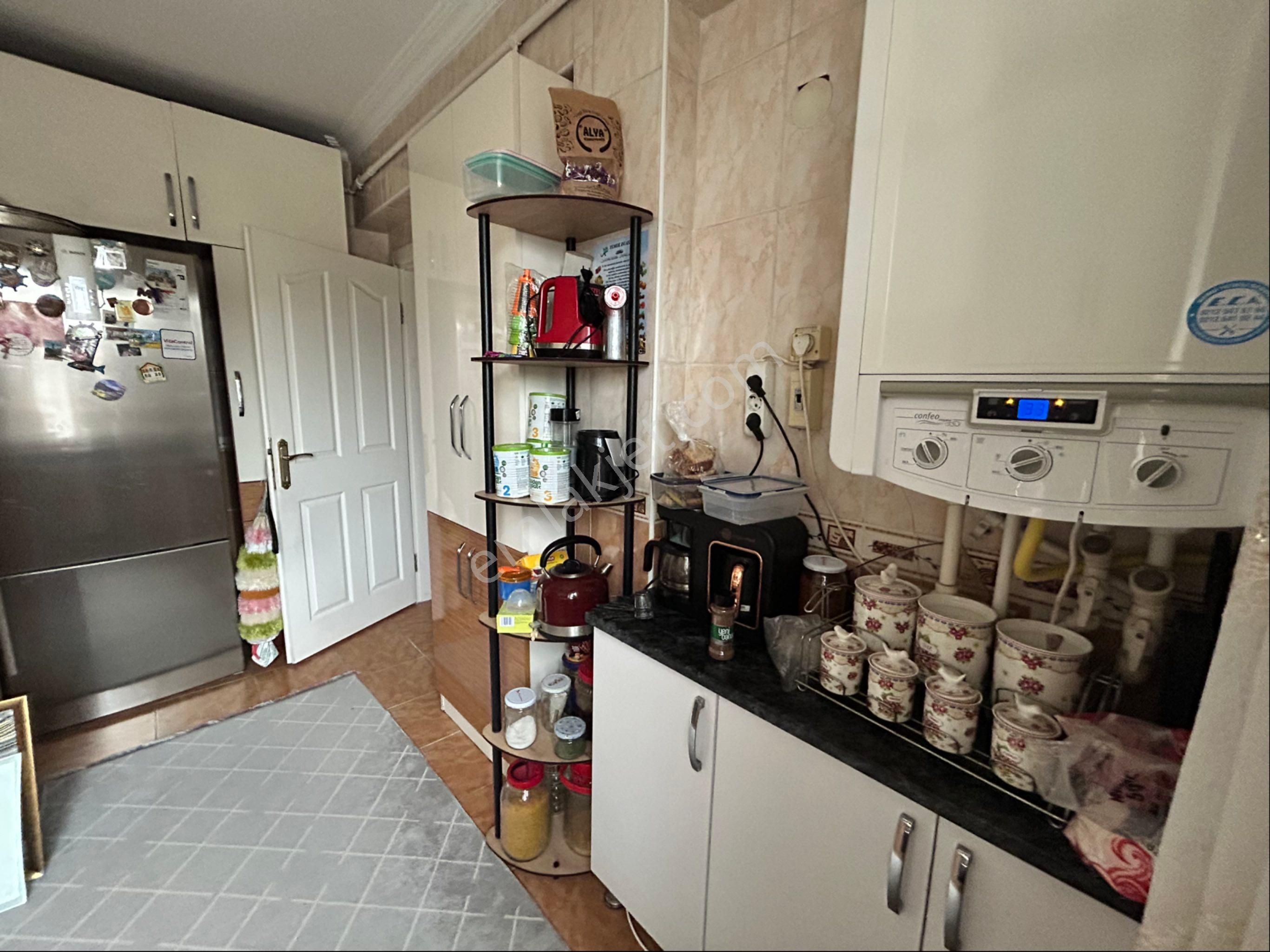 Bahçelievler’de Merkezi Konumda Geniş 4+2 Dubleks Daire - Görsel 11