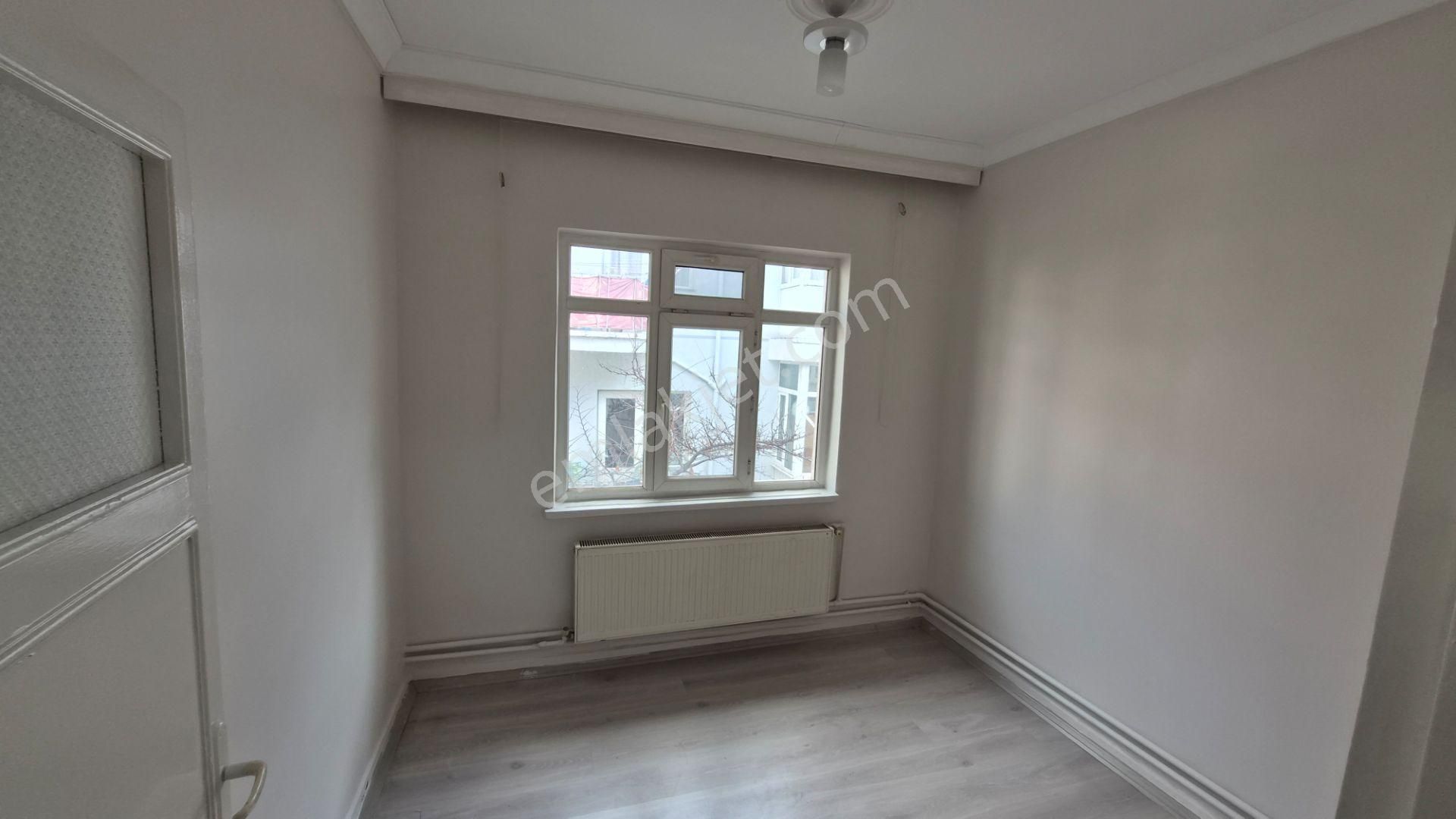 Aşık Veysel Mahallesinde 2. Katta 3+1 Full Yapılı Kiralık Daire - Görsel 16
