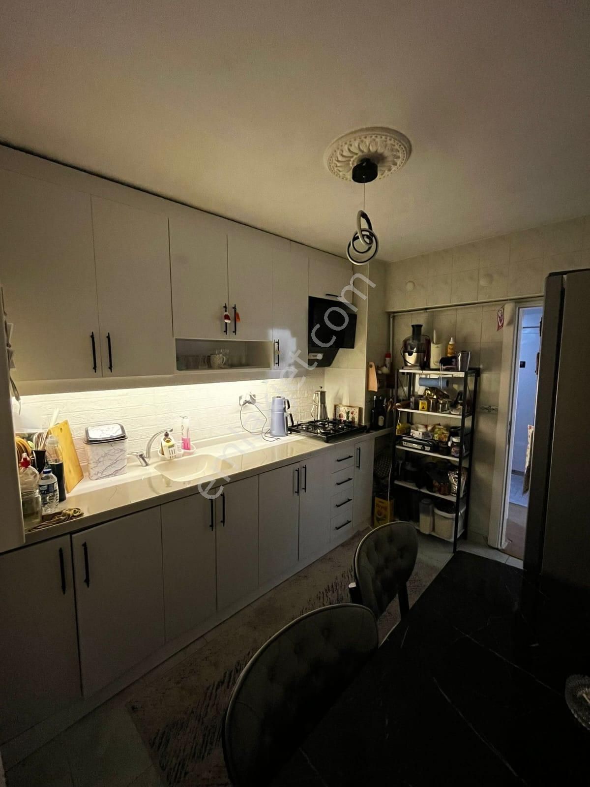 Yılmaz Gayrimenkulden Ultra Lüks Ful Yapılı Kacırılmayacak 3+1 Fırsat Dairesi 2950 Pv - Görsel 3