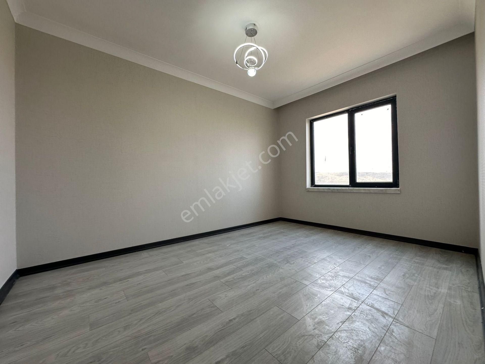 Pursaklar Mehmet Zengin Emlak'tan Potokol Yolu Yakını Teras Balkonlu 5.kat 4+1 Stede Daire - Görsel 20