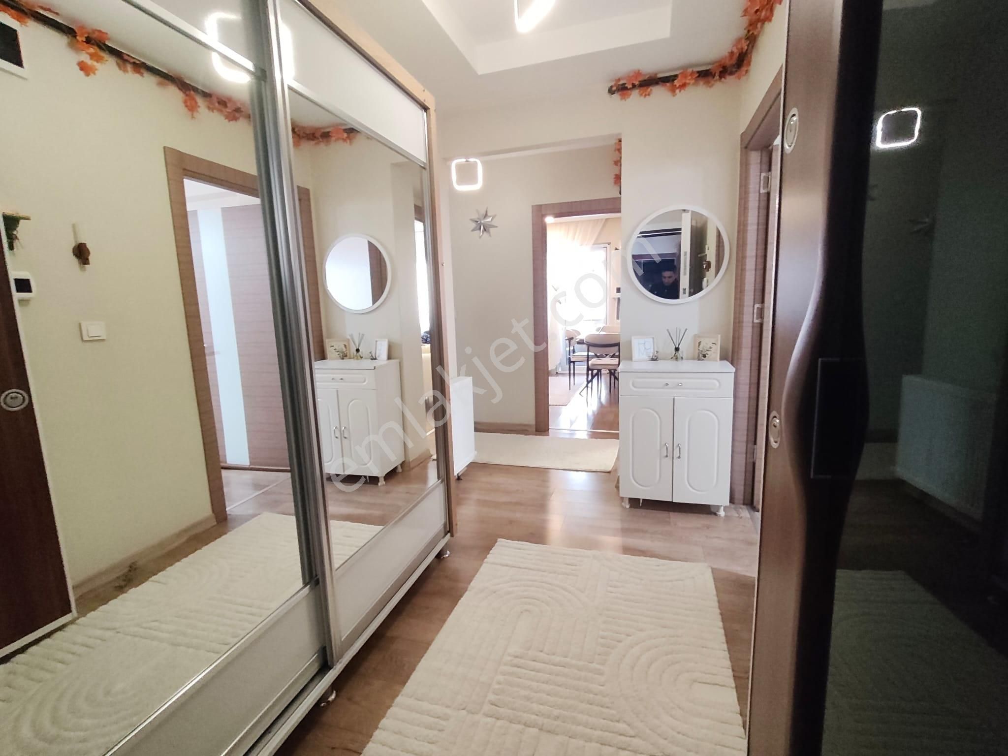 Yılmaz Gayrımenkul Den Ayın Son Fırsatı Asansörlü 6 Yıllık Bina Ultra Yapılı Şahane Yüksek G 3845 - Görsel 31