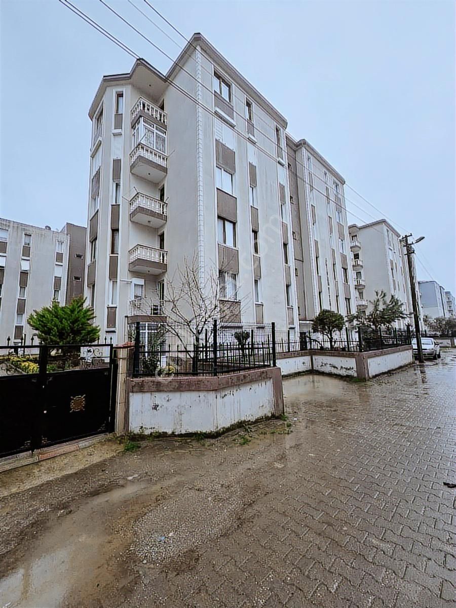 Yalova Çınarcık Altınkum Sitesinde Asansörlü Masrafsız Daire - Görsel 33