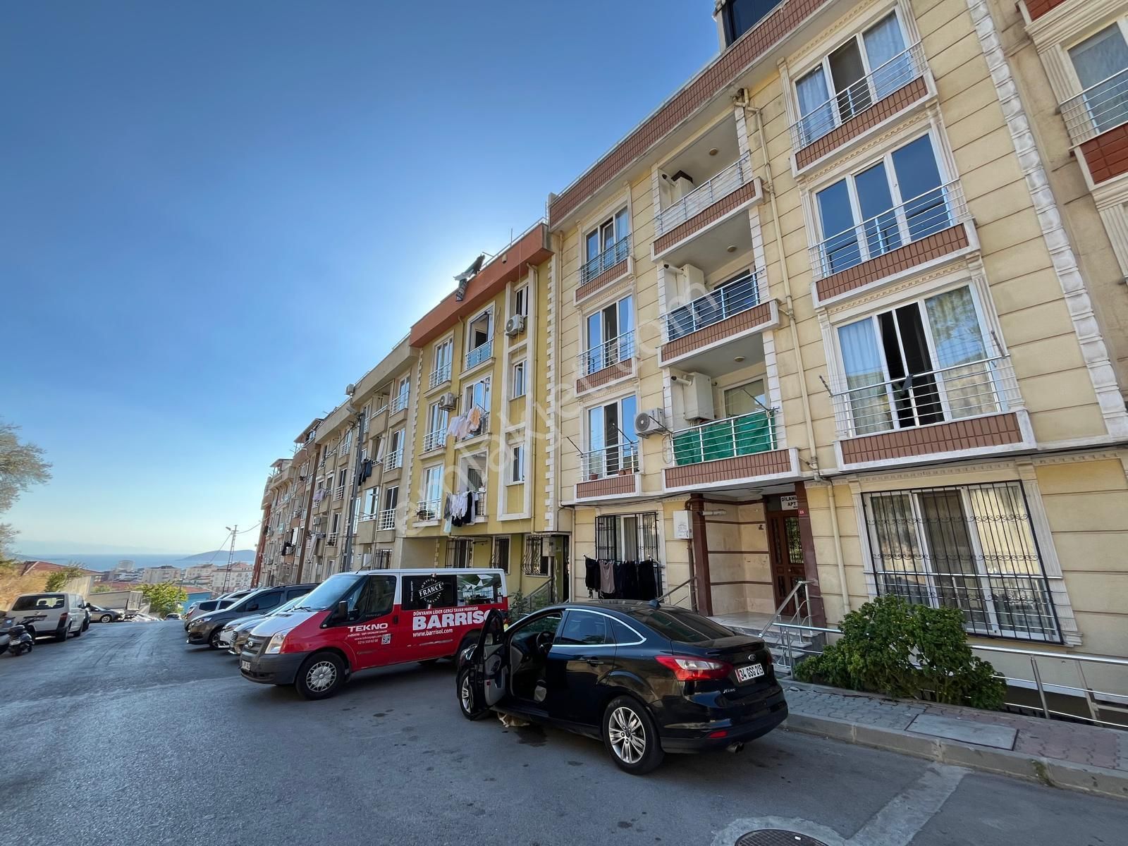 Ana Caddeye Paralel - Ulaşım Sorunsuz - Çift Wc- Önü Kapanmaz - 3+1 Satılık Daire - Görsel 35