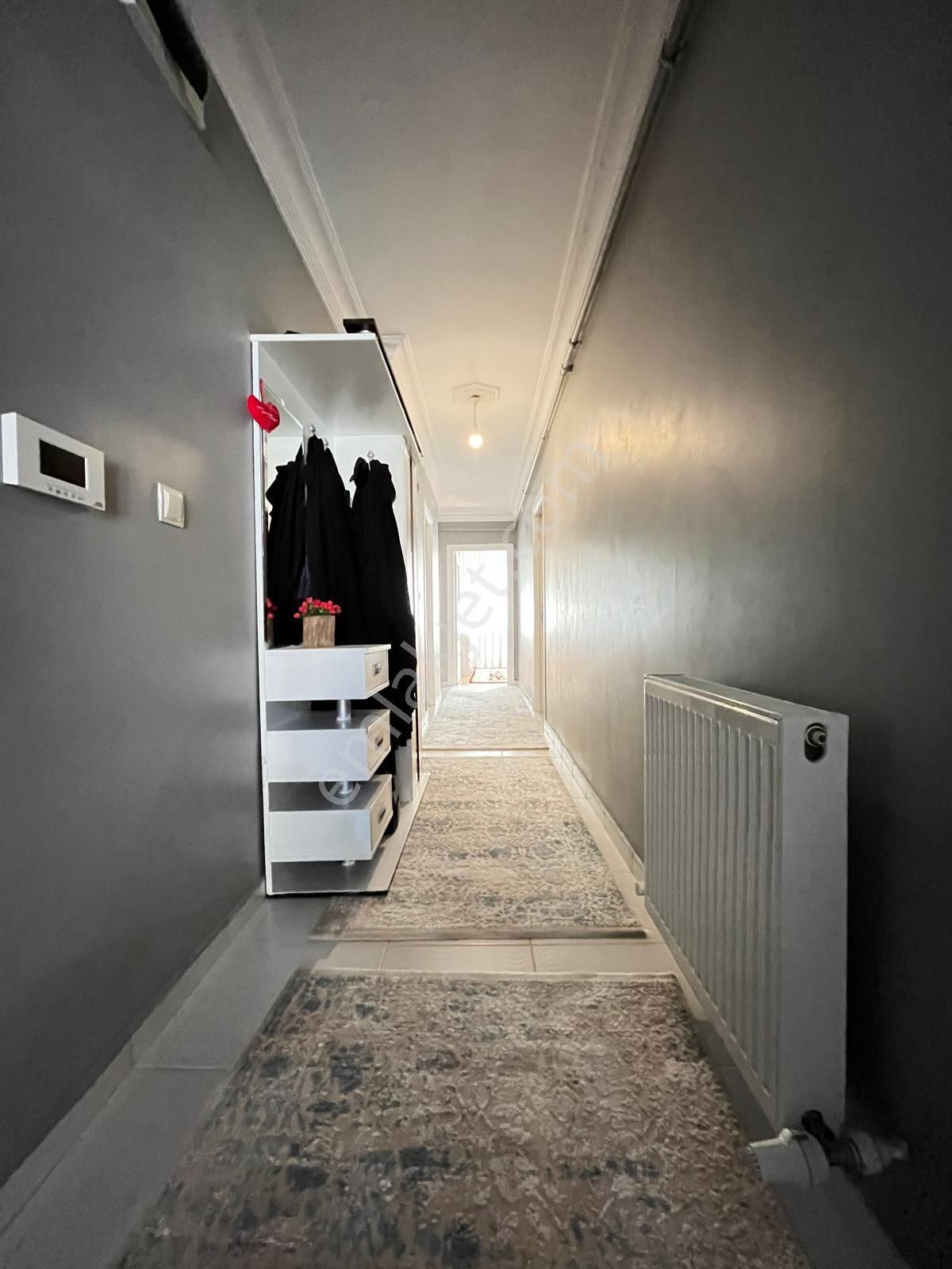 Ana Caddeye Paralel - Ulaşım Sorunsuz - Çift Wc- Önü Kapanmaz - 3+1 Satılık Daire - Görsel 32