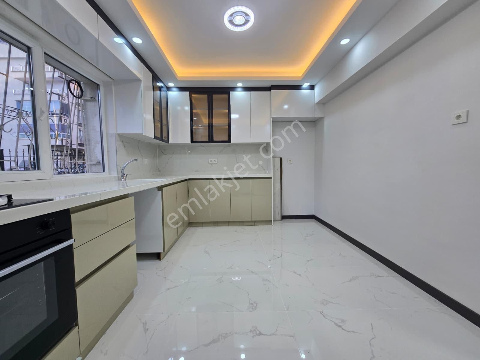 Piyade Mah Satılık 3+1 Full Yapılı Isı Yalıtımlı Ön Cephe - Görsel 2