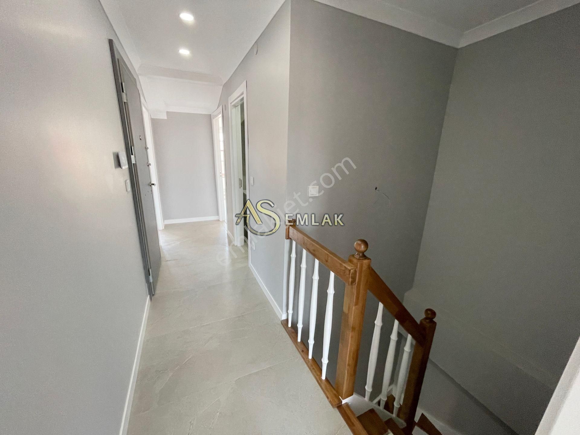 As Emlaktan 3+2 Sıfır İcadiyede Caddeye Yakın Teraslı Lüx Dublex - Görsel 20