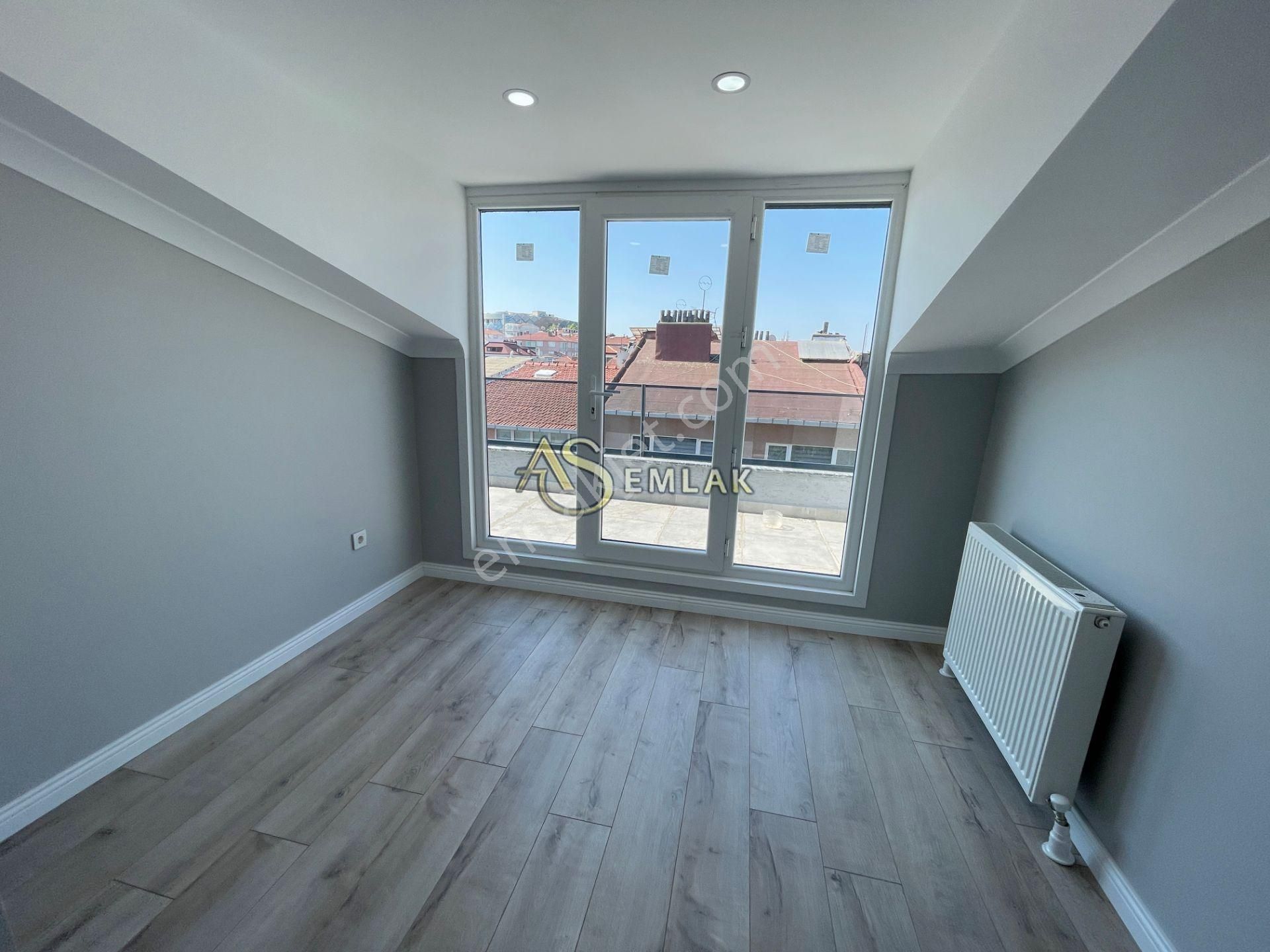 As Emlaktan 3+2 Sıfır İcadiyede Caddeye Yakın Teraslı Lüx Dublex - Görsel 24