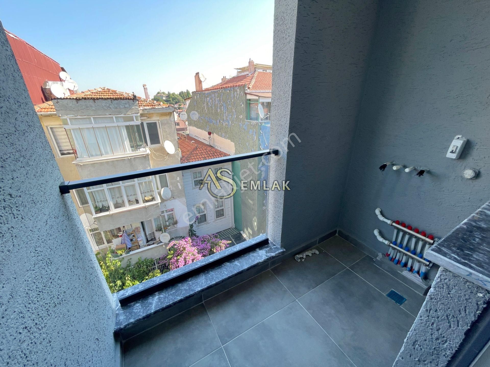 As Emlaktan 3+2 Sıfır İcadiyede Caddeye Yakın Teraslı Lüx Dublex - Görsel 6