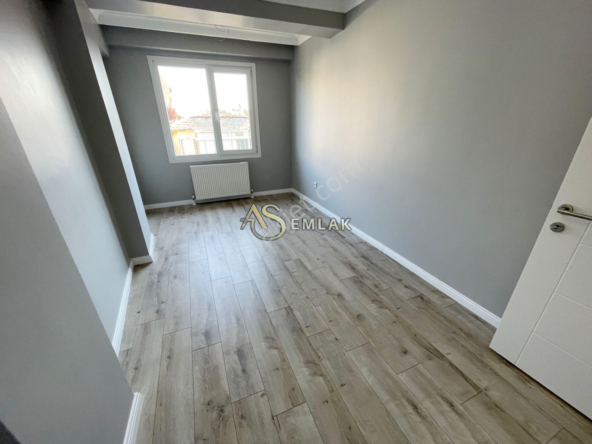 As Emlaktan 3+2 Sıfır İcadiyede Caddeye Yakın Teraslı Lüx Dublex - Görsel 10