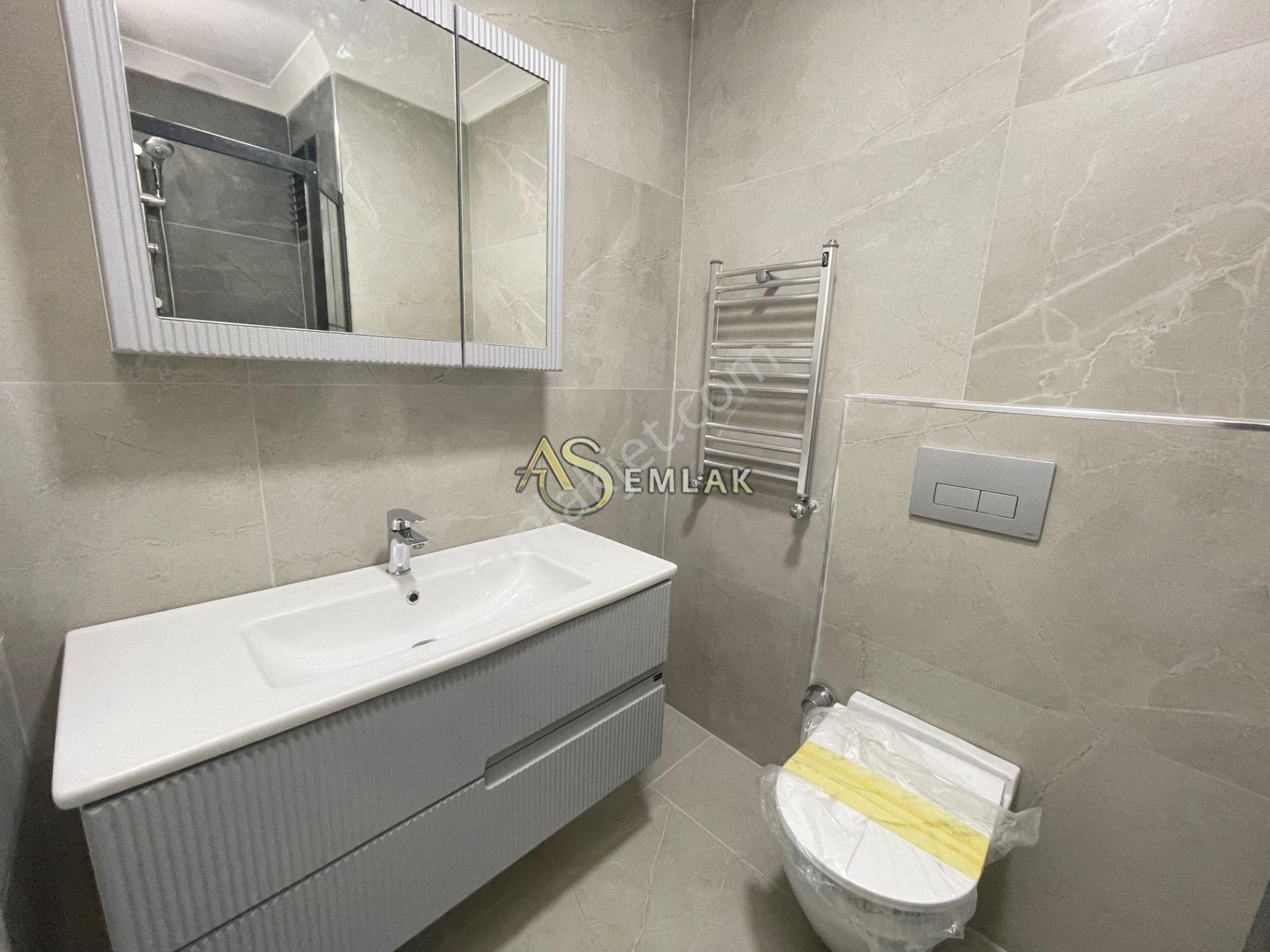 As Emlaktan 3+2 Sıfır İcadiyede Caddeye Yakın Teraslı Lüx Dublex - Görsel 25