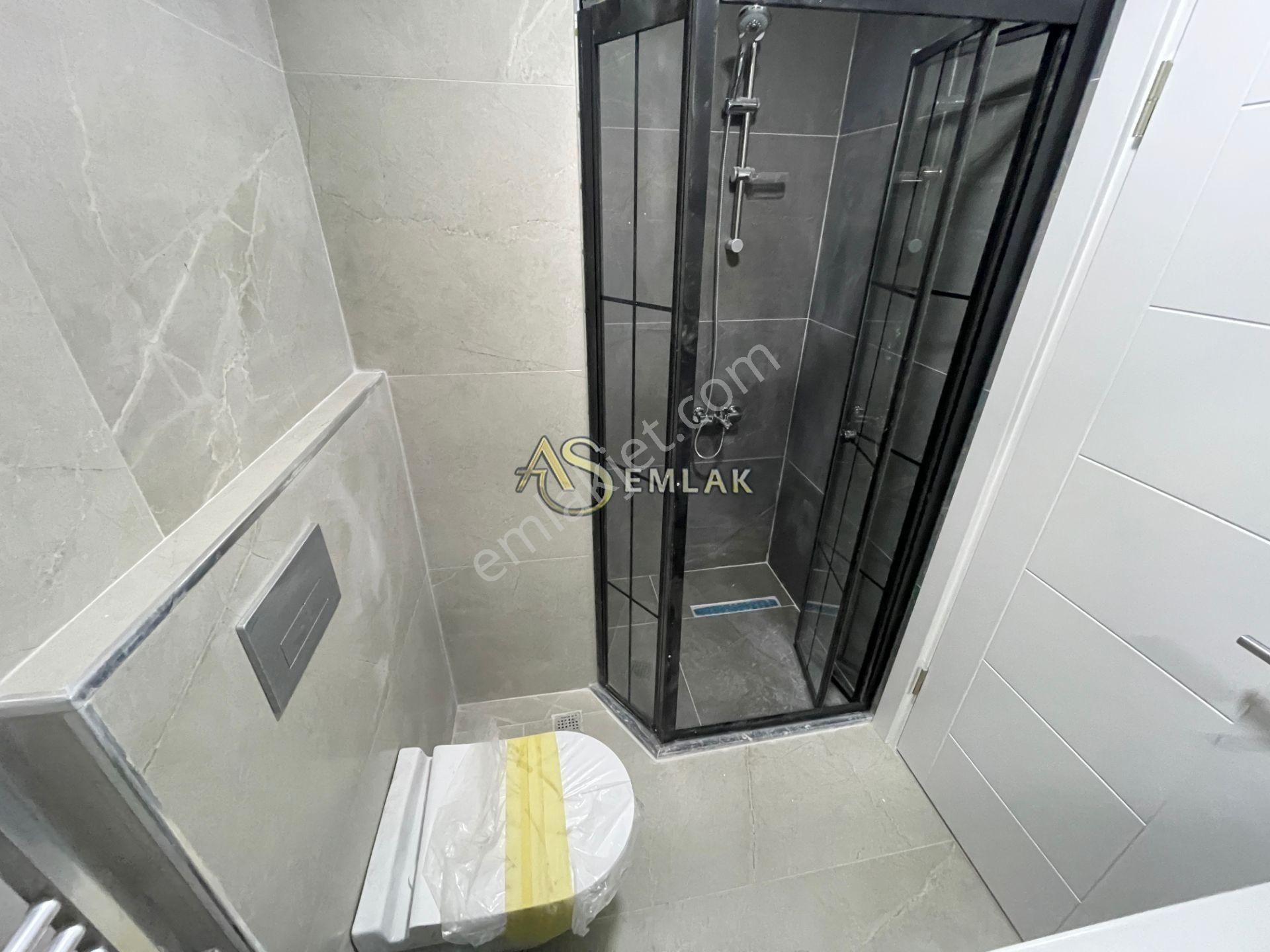 As Emlaktan 3+2 Sıfır İcadiyede Caddeye Yakın Teraslı Lüx Dublex - Görsel 26