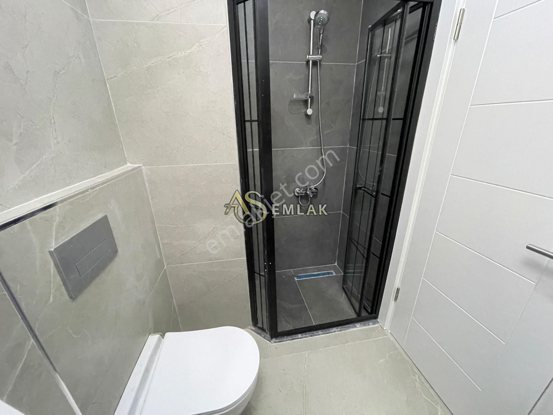 As Emlaktan 3+2 Sıfır İcadiyede Caddeye Yakın Teraslı Lüx Dublex - Görsel 12