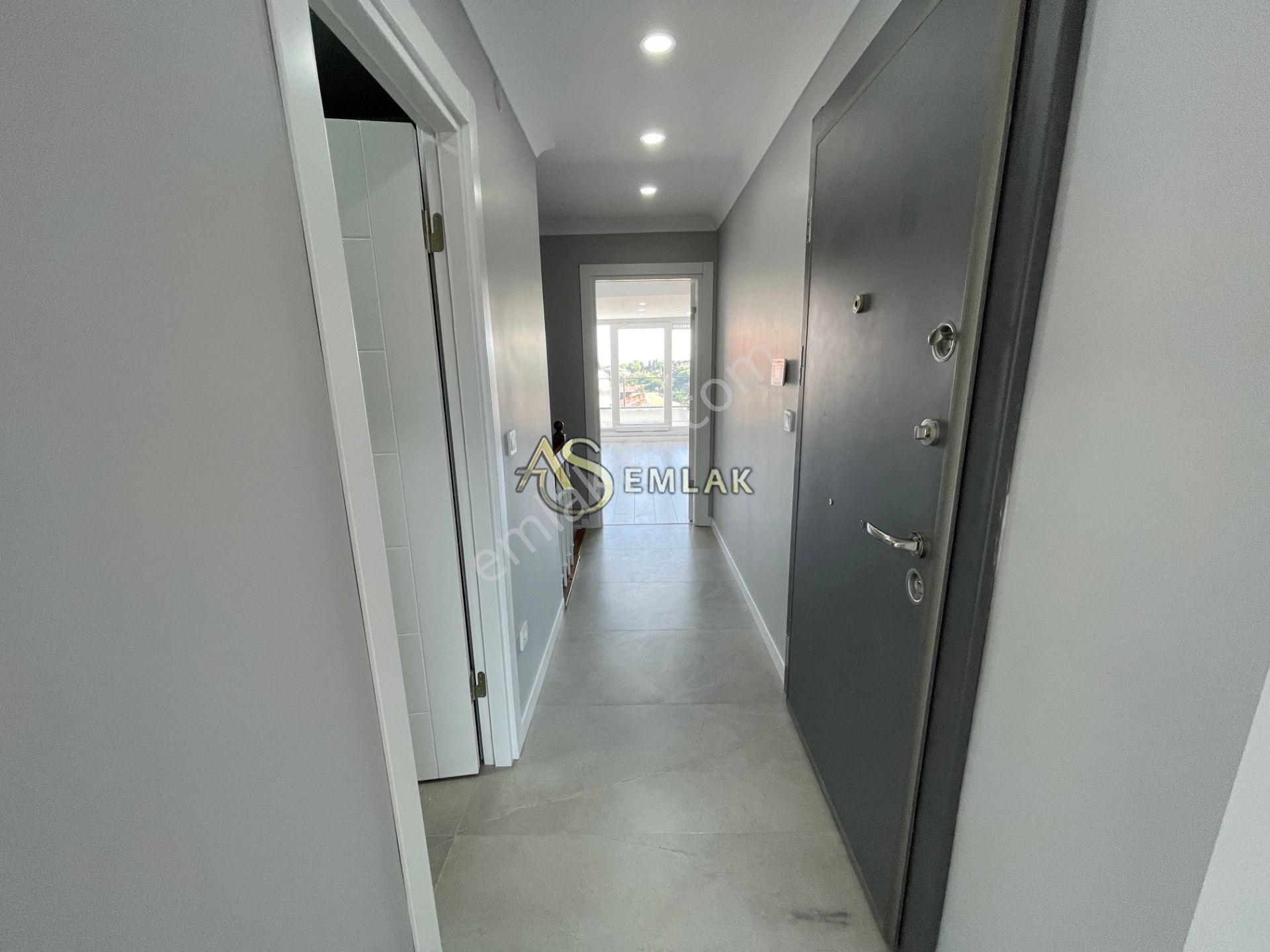 As Emlaktan 3+2 Sıfır İcadiyede Caddeye Yakın Teraslı Lüx Dublex - Görsel 30