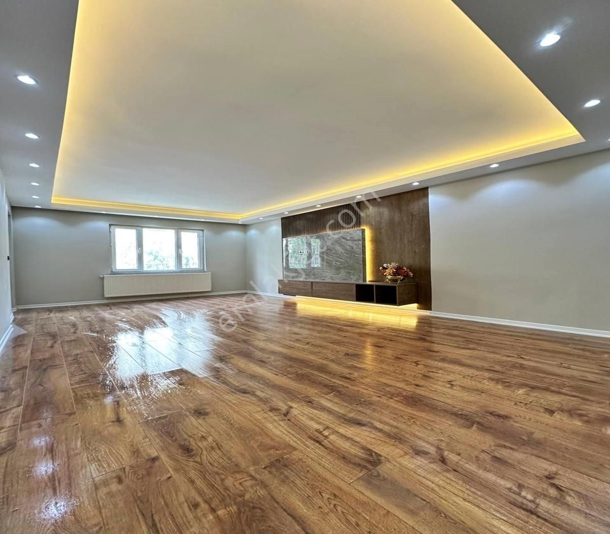 Güzelcıtyden Özel Tasarımlı Muhteşem 3+1 Site İçi Daire ! - Görsel 14