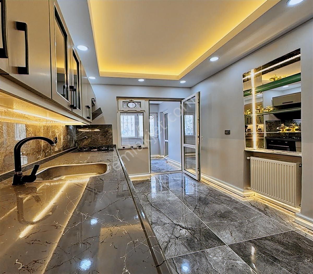 Güzelcıtyden Özel Tasarımlı Muhteşem 3+1 Site İçi Daire ! - Görsel 12