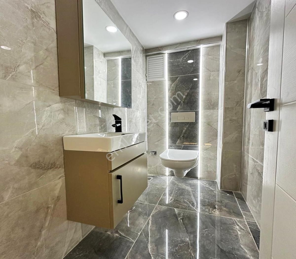 Güzelcıtyden Özel Tasarımlı Muhteşem 3+1 Site İçi Daire ! - Görsel 11