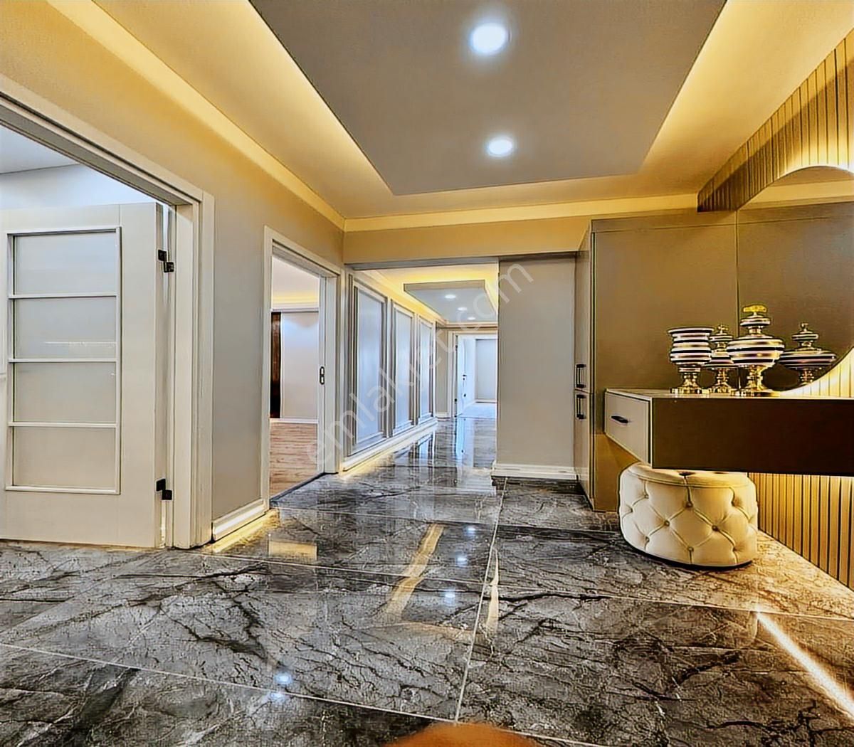 Güzelcıtyden Özel Tasarımlı Muhteşem 3+1 Site İçi Daire ! - Görsel 32