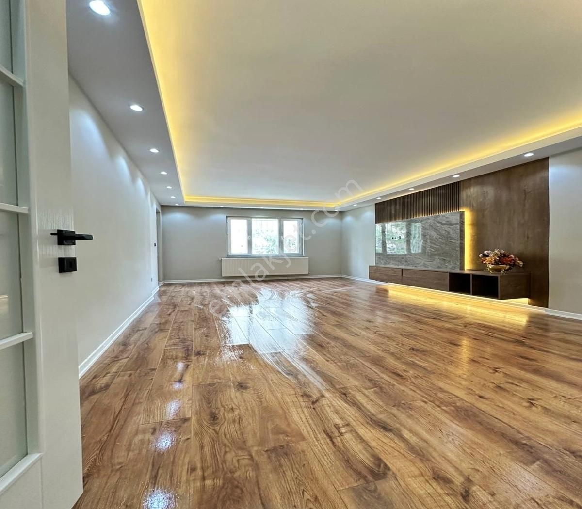 Güzelcıtyden Özel Tasarımlı Muhteşem 3+1 Site İçi Daire ! - Görsel 2