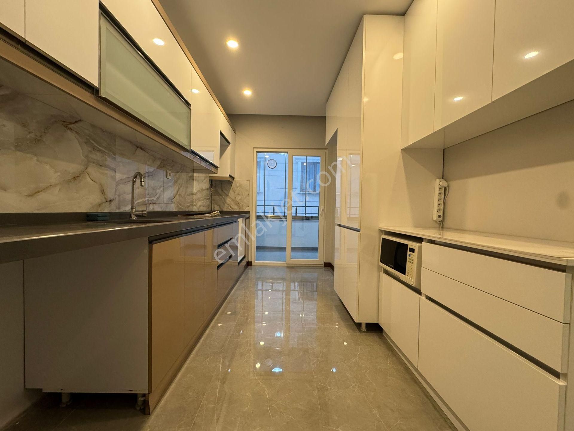 Beylikdüzü Yakuplu Da Kiralık 3+1 Arakat Metrobüse Yürüme 7 Dk - Görsel 14
