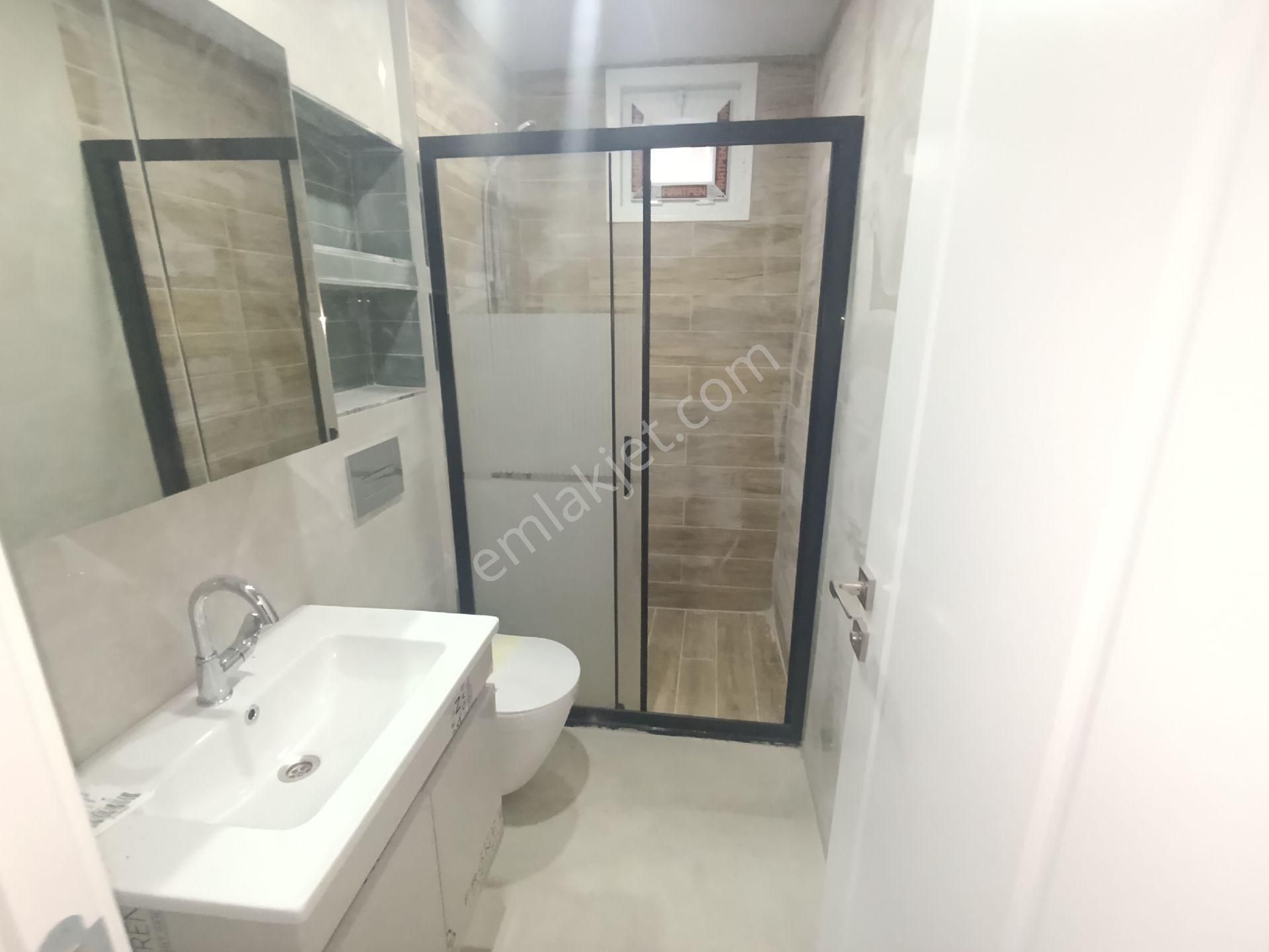 Pendik Güzelyalıda Satılık 3+1 Tek Daire Üstü Asansör Otoparklı Cadde Üstü Lüks Daire - Görsel 14