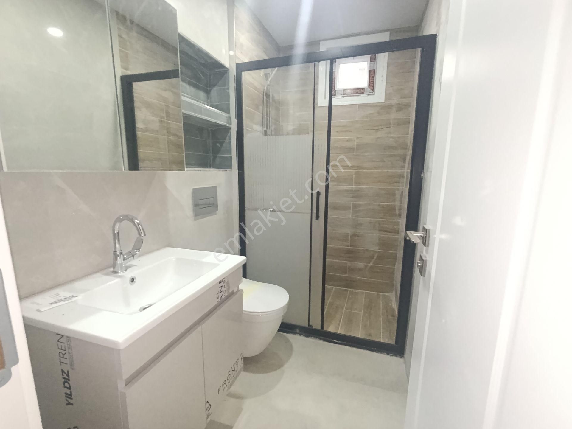 Pendik Güzelyalıda Satılık 3+1 Tek Daire Üstü Asansör Otoparklı Cadde Üstü Lüks Daire - Görsel 15