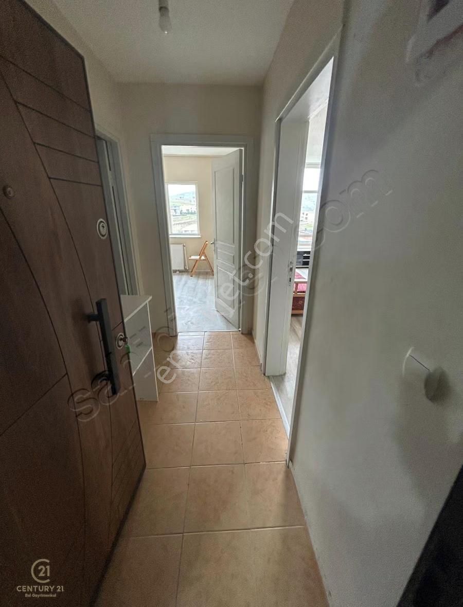 C21 Bal'dan Toki Yenimahalle'de Kısmi Eşyalı Kiralık 1+1 Daire - Görsel 5