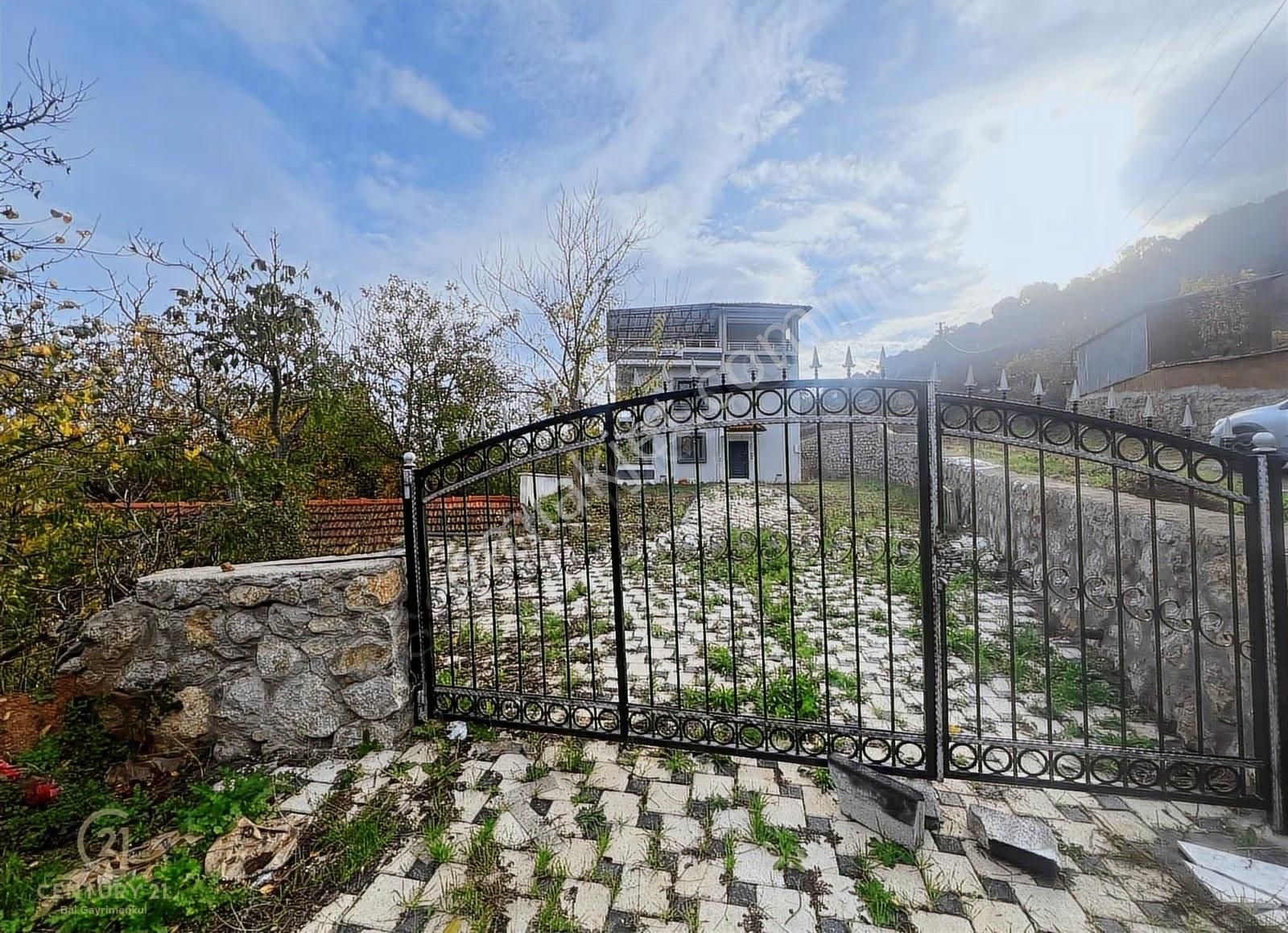 C21 Bal 'dan Gökçeyazı Köseağalar'da Satılık Bahçeli Lüks Villa - Görsel 10