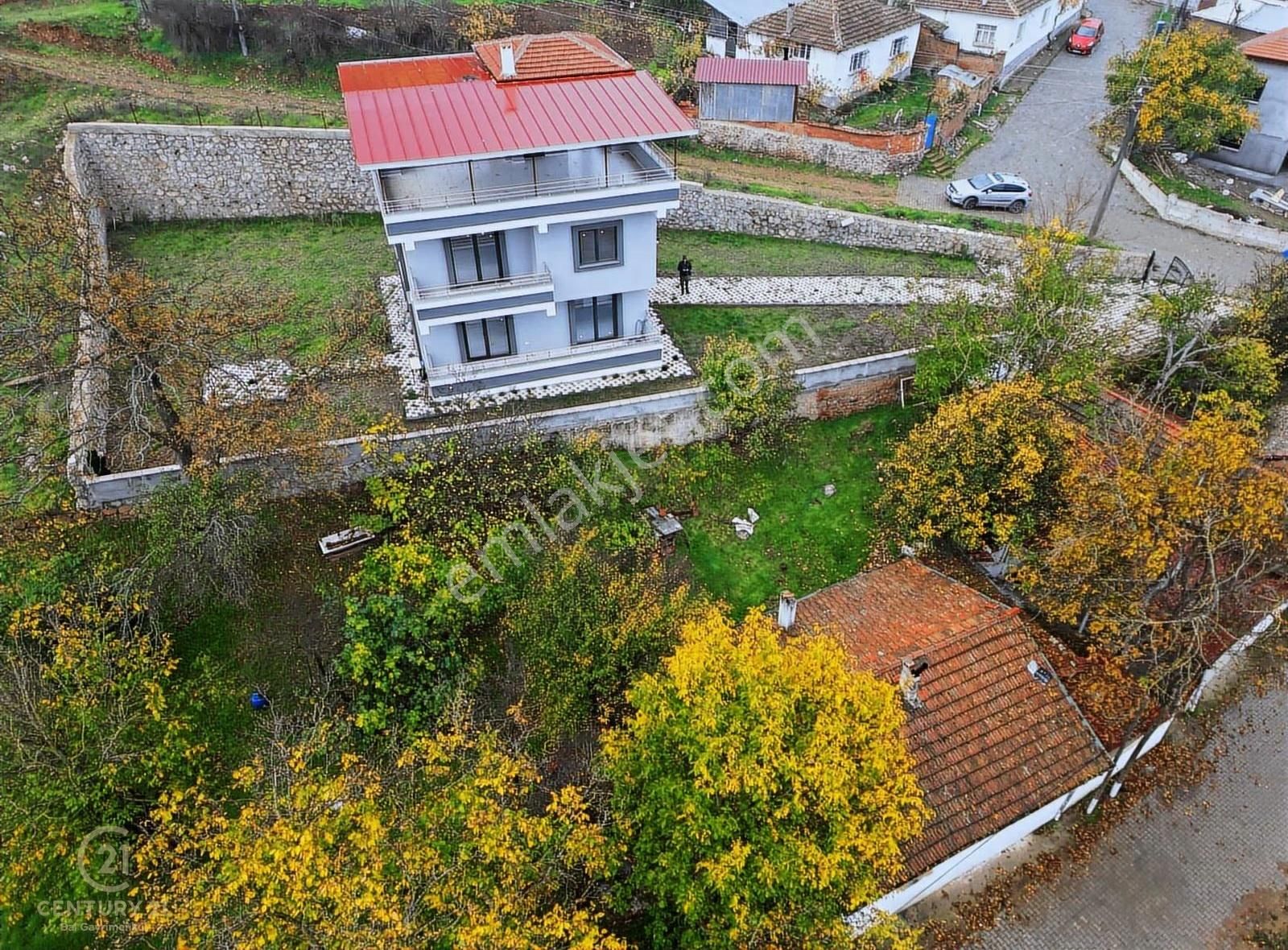 C21 Bal 'dan Gökçeyazı Köseağalar'da Satılık Bahçeli Lüks Villa - Görsel 6