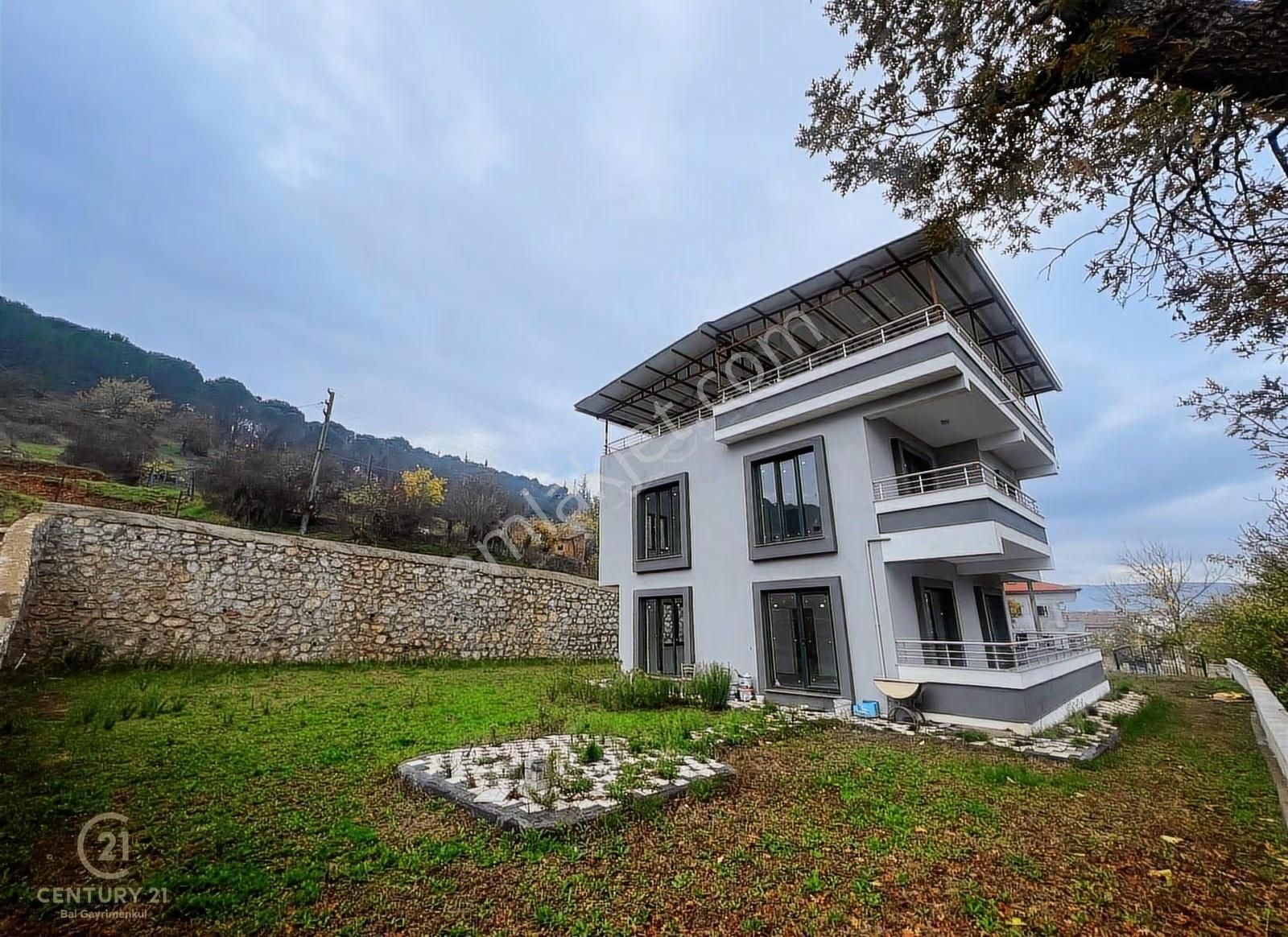 C21 Bal 'dan Gökçeyazı Köseağalar'da Satılık Bahçeli Lüks Villa - Görsel 24