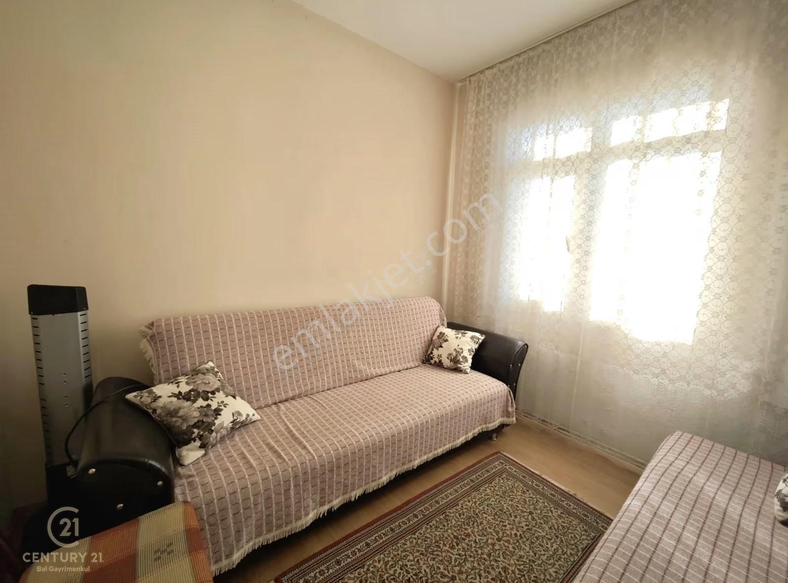 Century21 Bal'dan Akçay Sarıkız Mah.2+1 Eşyalı Kiralık Daire - Görsel 5