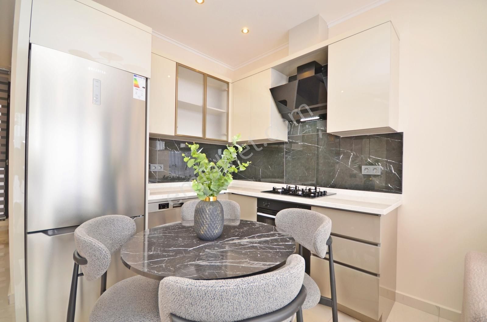 Alanya Demirtaş'da Manzaralı Satılık 2+1 Full Eşyalı Dairerimiz - Görsel 29