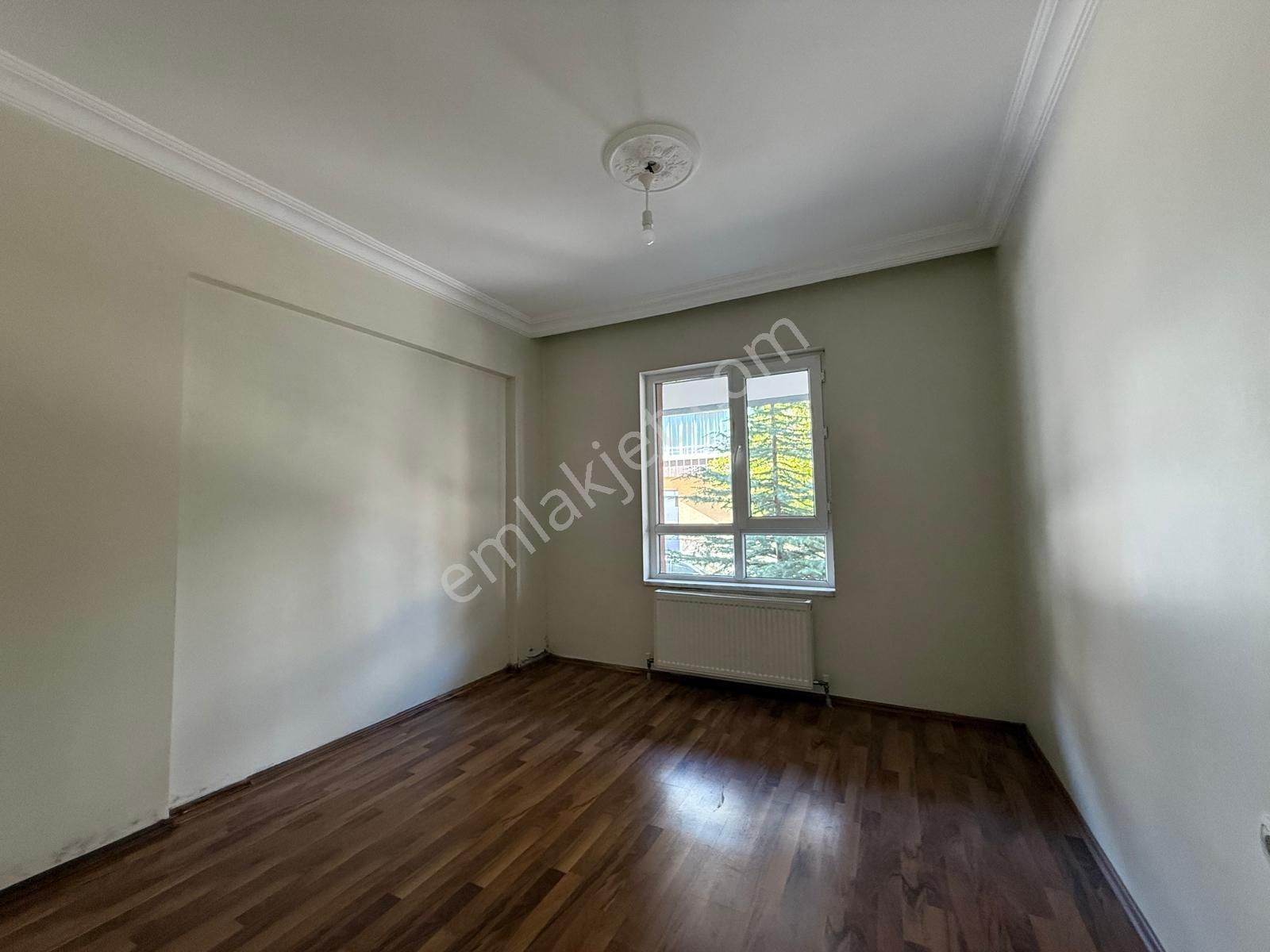 Nasip'ten Ayyıldız Merkeze Yakın Masrafsız Yüksek Giriş 3+1 - Görsel 13