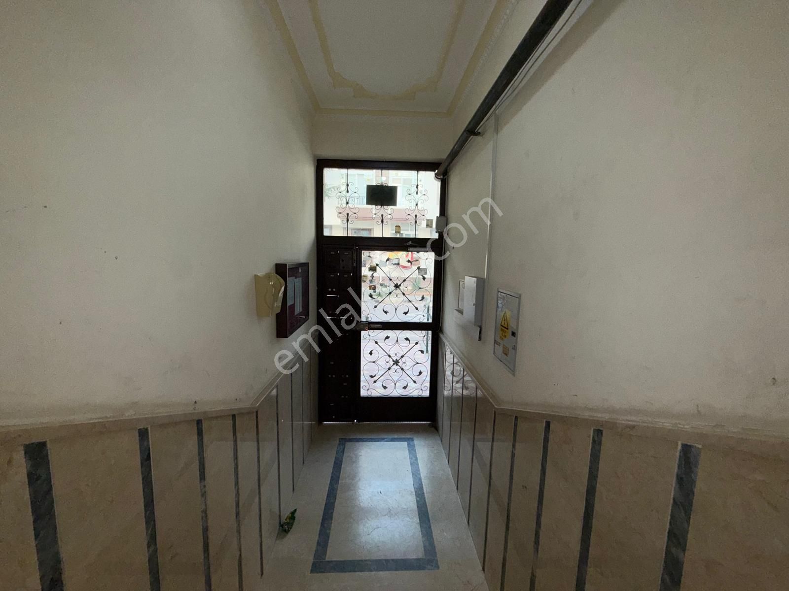 Nasip'ten Ayyıldız Merkeze Yakın Masrafsız Yüksek Giriş 3+1 - Görsel 25