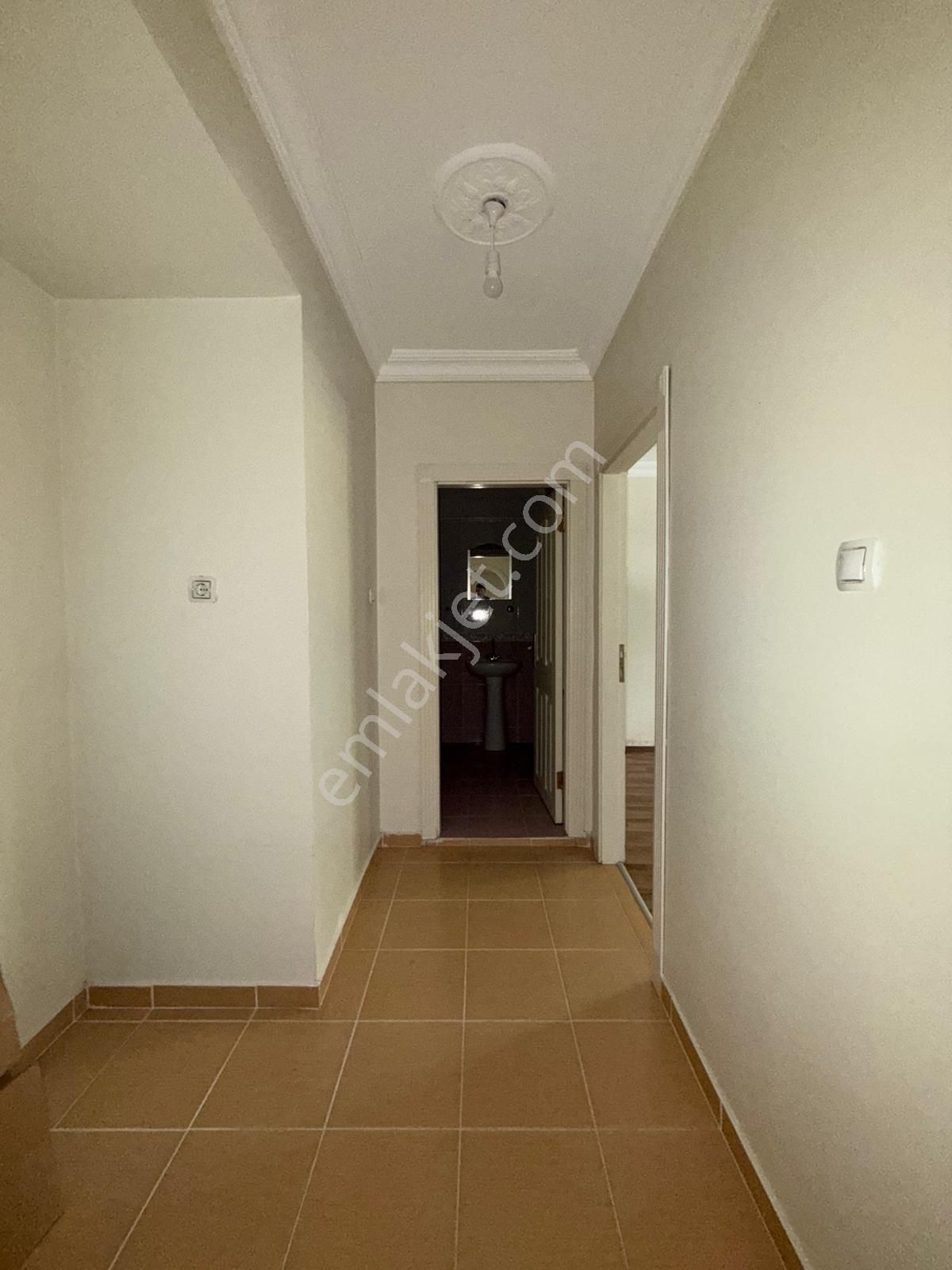 Nasip'ten Ayyıldız Merkeze Yakın Masrafsız Yüksek Giriş 3+1 - Görsel 19