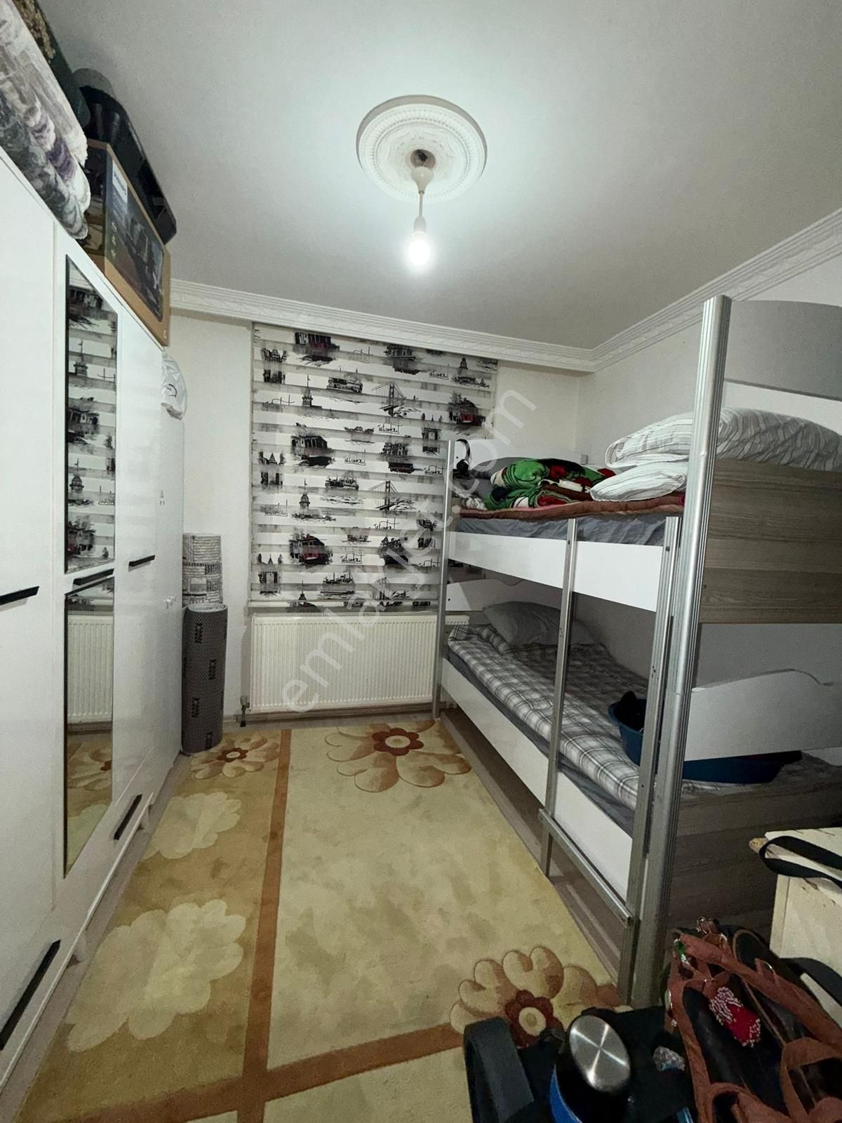 Bahçelerüstü Mah 2+1 Kot 1 Balkonlu 110 M2 İçi Yapılı - Görsel 5