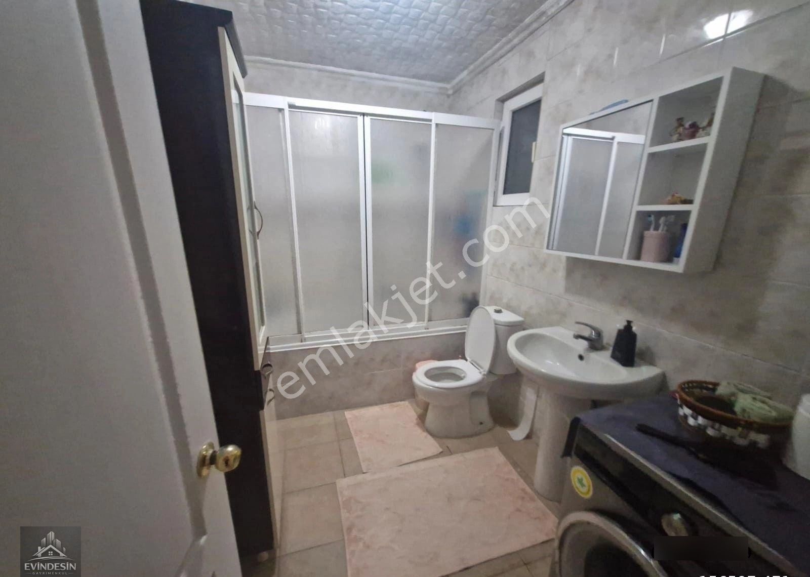 Şenlik Mahallesinde Orjinal Bağımsız 3+1 Katta Merkezi Konumda Satılık - Görsel 5