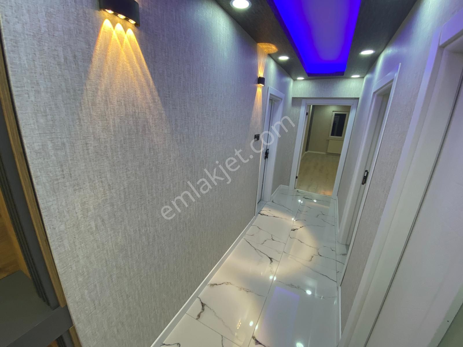 İstasyon Mahallesinde 3+1 Yapılı Fırsat Daire - Görsel 23